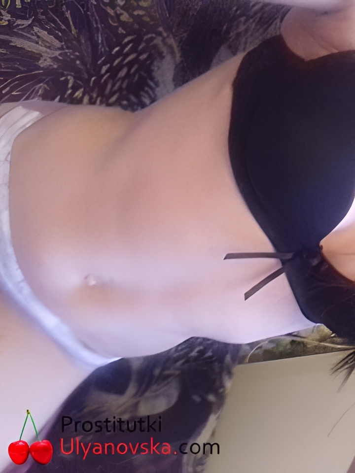 Анечка привлекальеная девушка из Комсомольска-на-амуре цена от 4000 руб