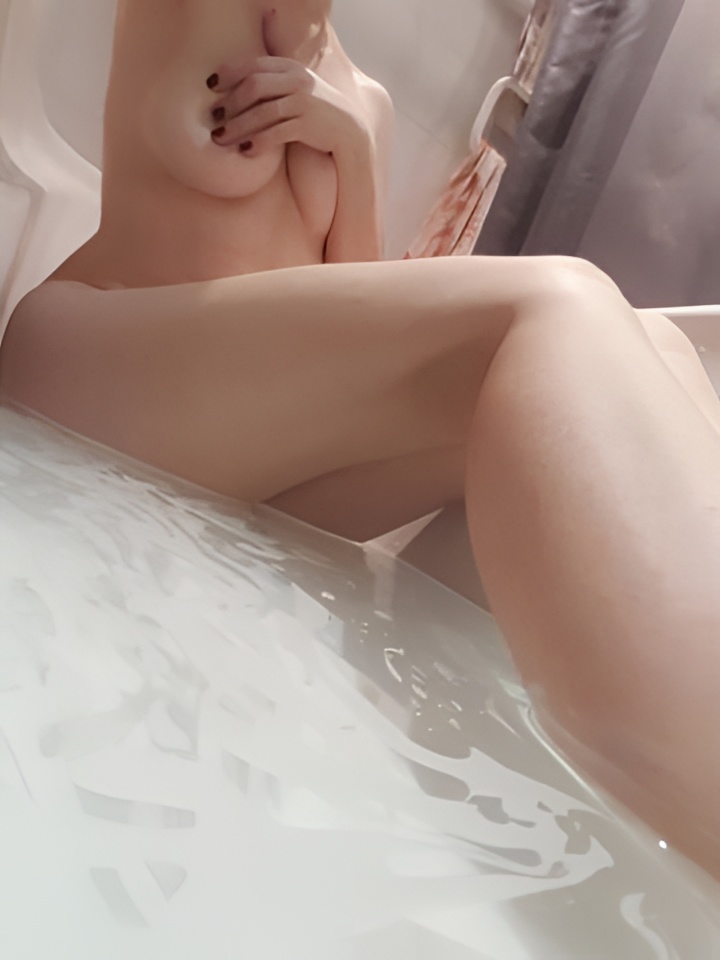 Индивидуалка Ева, доступна для личного знакомства от 2500 руб