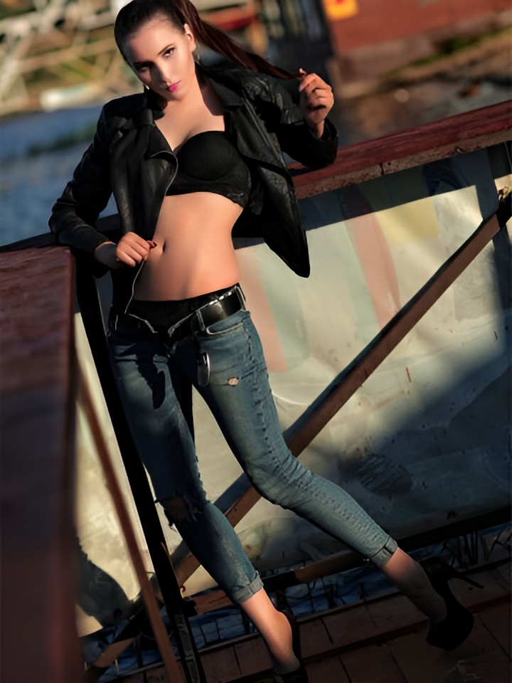 Оксана привлекальеная девушка из Комсомольска-на-амуре цена от 10000 руб