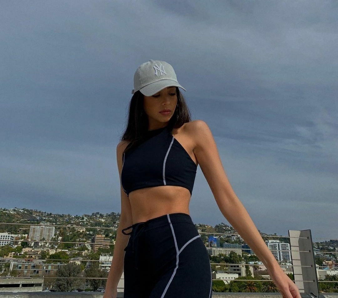 Светлана привлекательная девушка из Комсомольска-на-амуре цена от 3500 руб