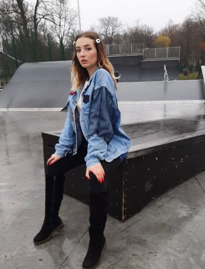 🎥 Наденька привлекальеная девушка из Комсомольска-на-амуре цена от 5000 руб