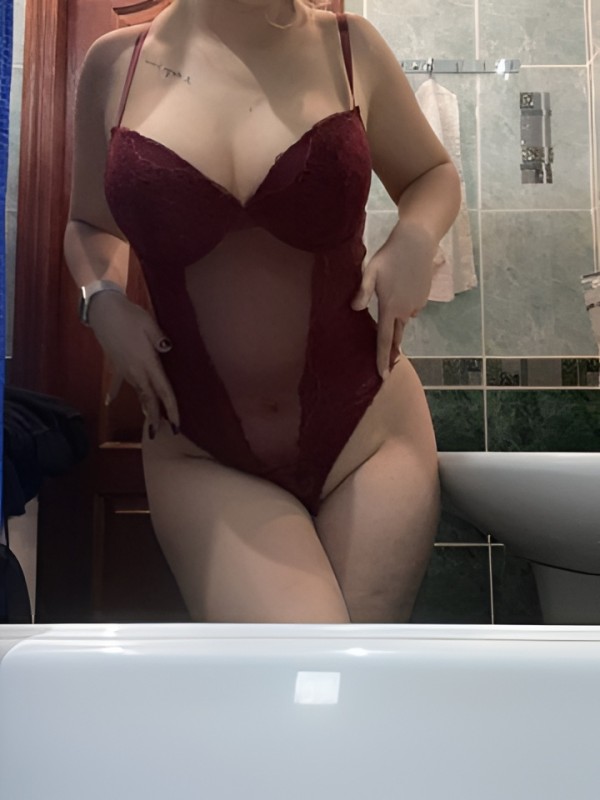 Ася привлекательная девушка из Комсомольска-на-амуре цена от 5000 руб