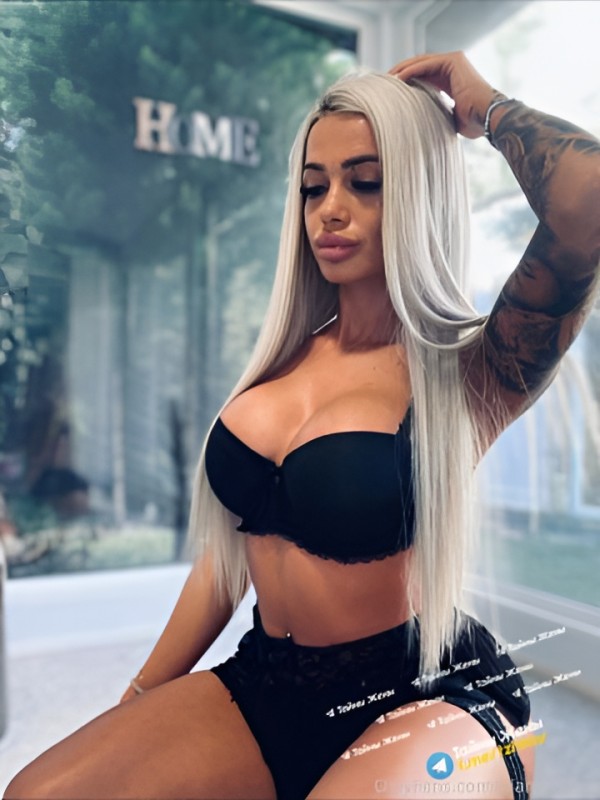 Екатерина привлекательная девушка из Комсомольска-на-амуре цена от 5000 руб