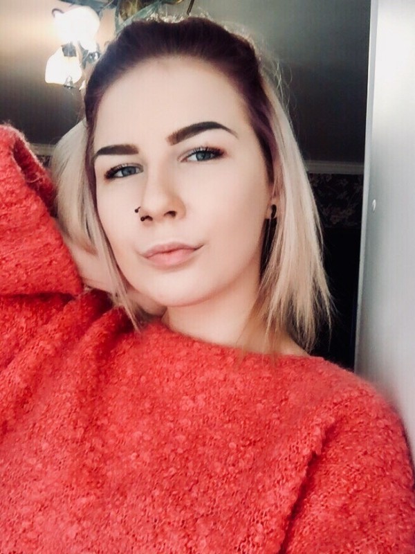 Влада привлекательная девушка из Комсомольска-на-амуре цена от 3500 руб